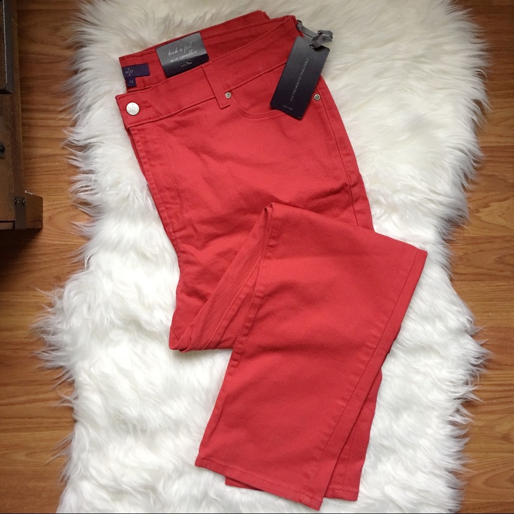 NWT NYDJ Original Slimming Fit Red Ankle Jeans